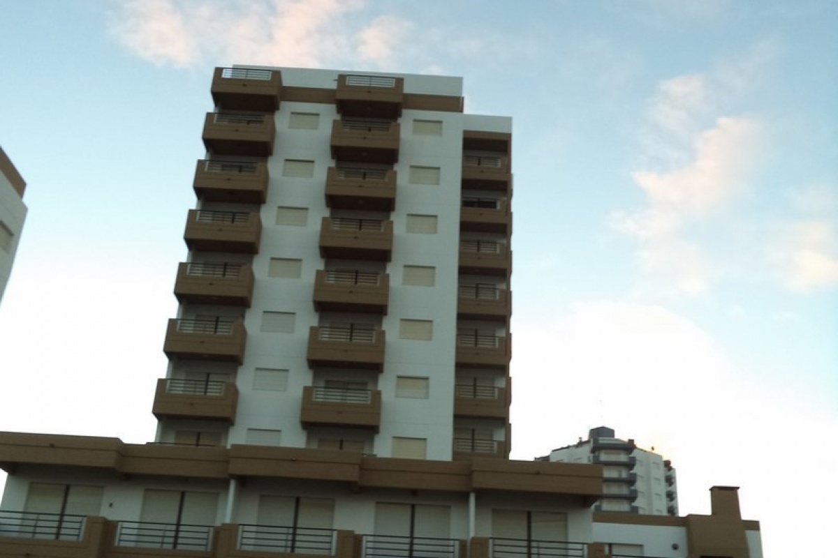 VILLA GESELL, Argentina, 2 Habitaciones Habitaciones, 3 Habitaciones Habitaciones,3 BañoBaño,Departamento,Venta Departamentos,1278