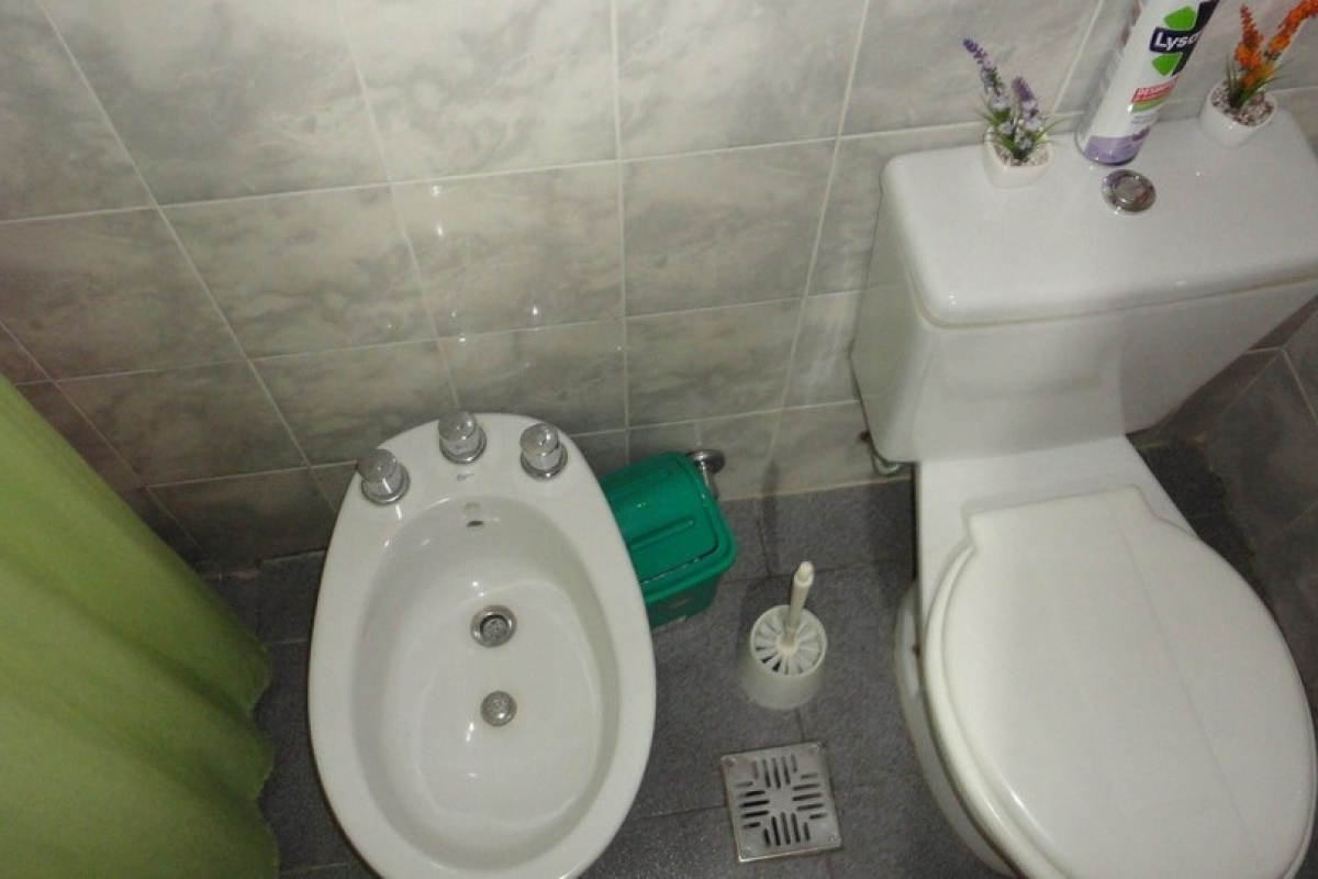 VILLA GESELL, Argentina, 2 Habitaciones Habitaciones, 3 Habitaciones Habitaciones,2 BañoBaño,Chalet,Venta Edificios en Block,1460