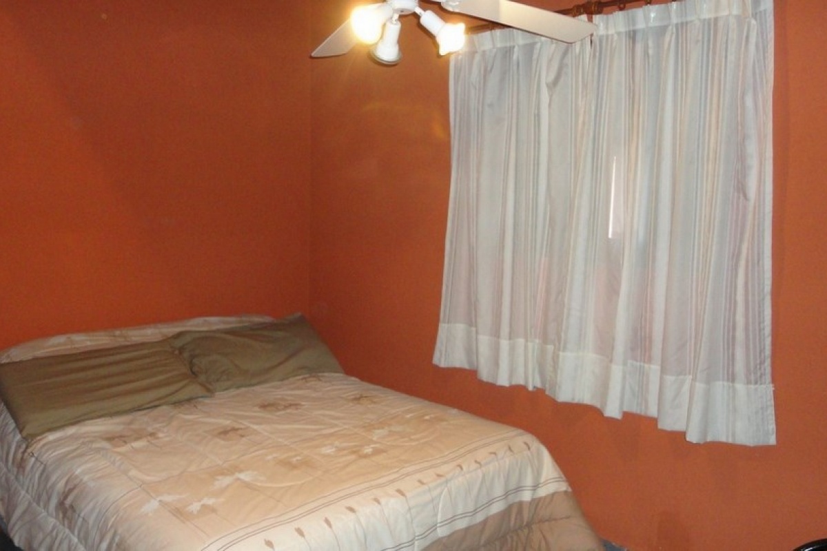 VILLA GESELL, Argentina, 2 Habitaciones Habitaciones, 3 Habitaciones Habitaciones,2 BañoBaño,Chalet,Venta Edificios en Block,1460