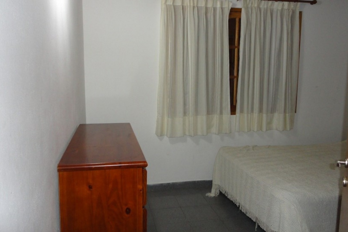 VILLA GESELL, Argentina, 2 Habitaciones Habitaciones, 3 Habitaciones Habitaciones,2 BañoBaño,Chalet,Venta Edificios en Block,1460