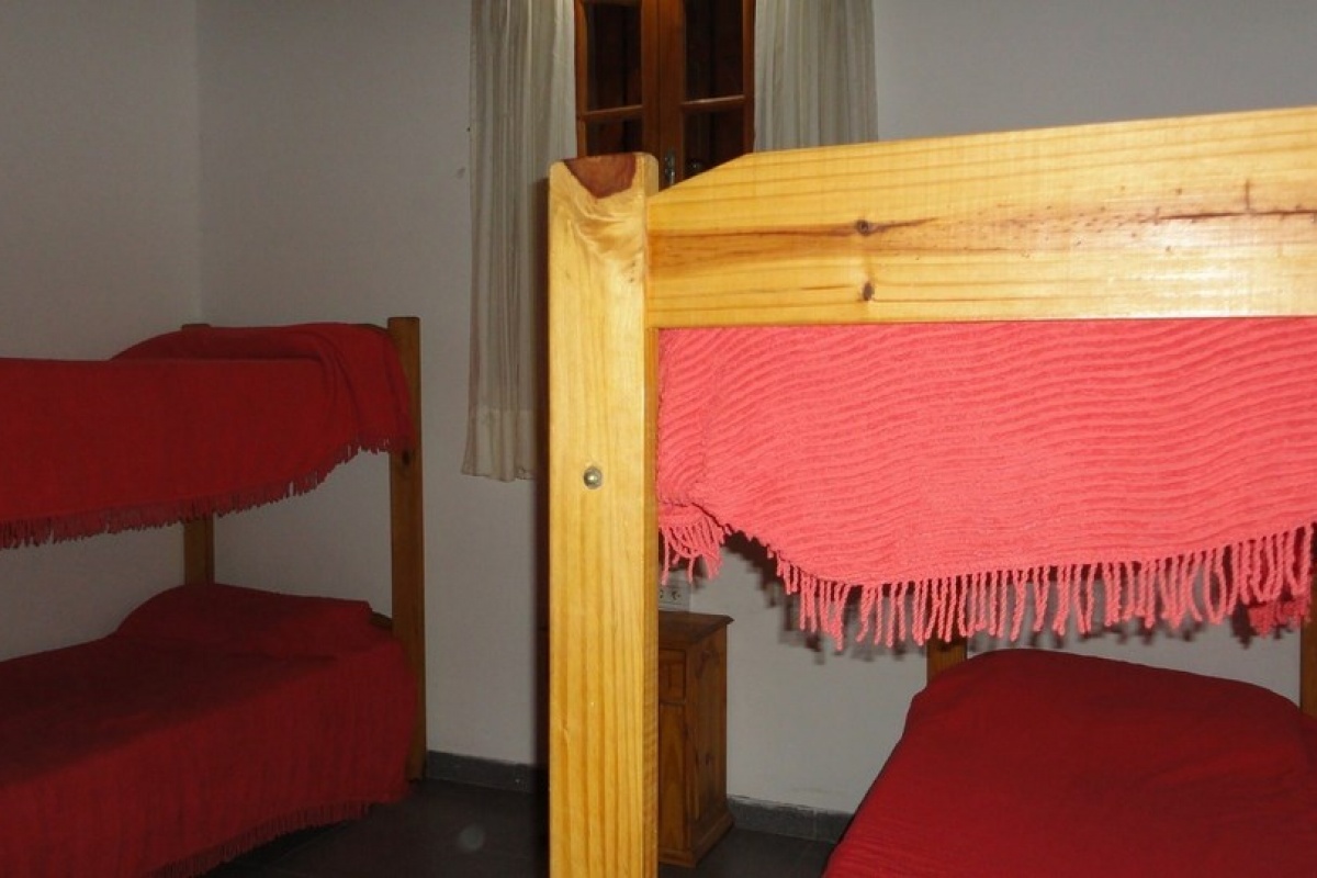 VILLA GESELL, Argentina, 2 Habitaciones Habitaciones, 3 Habitaciones Habitaciones,2 BañoBaño,Chalet,Venta Edificios en Block,1460