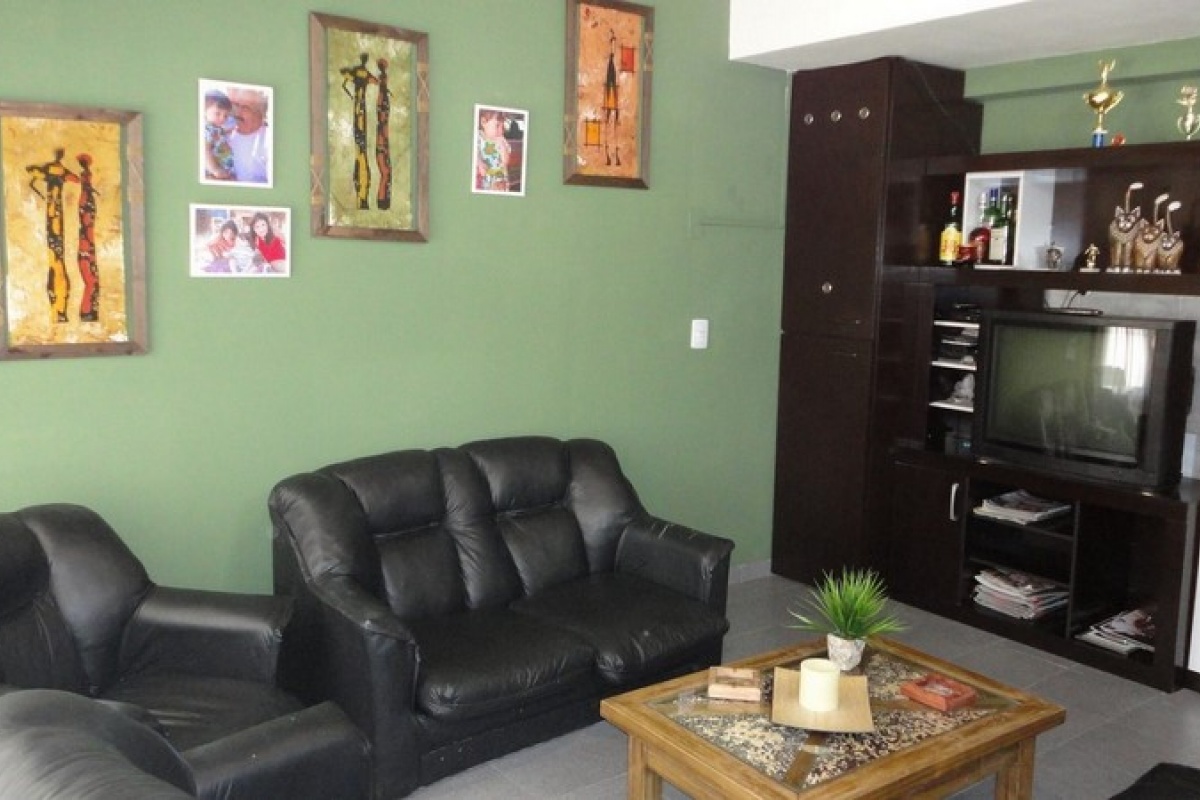 VILLA GESELL, Argentina, 1 Dormitorio Habitaciones, 2 Habitaciones Habitaciones,2 BañoBaño,Casa,Venta Duplex,1565