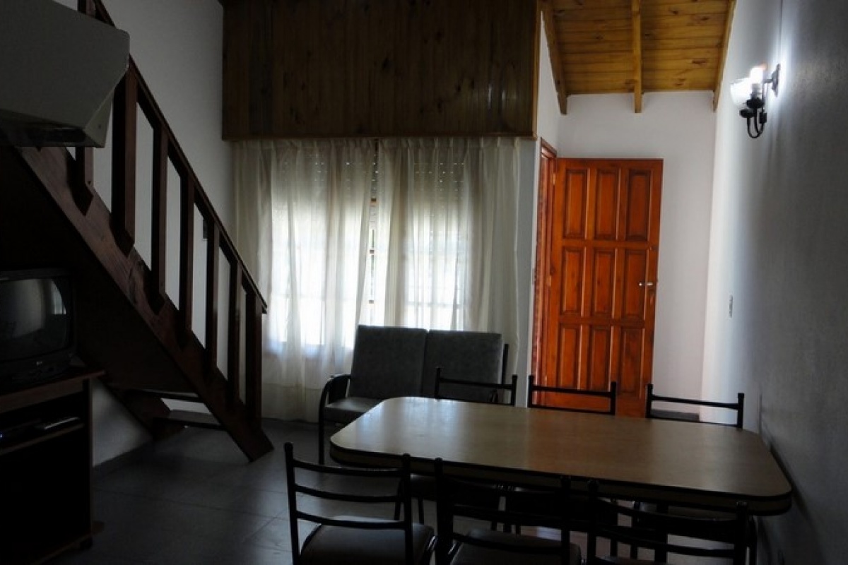 VILLA GESELL, Argentina, 1 Dormitorio Habitaciones, 2 Habitaciones Habitaciones,2 BañoBaño,Casa,Venta Duplex,1565