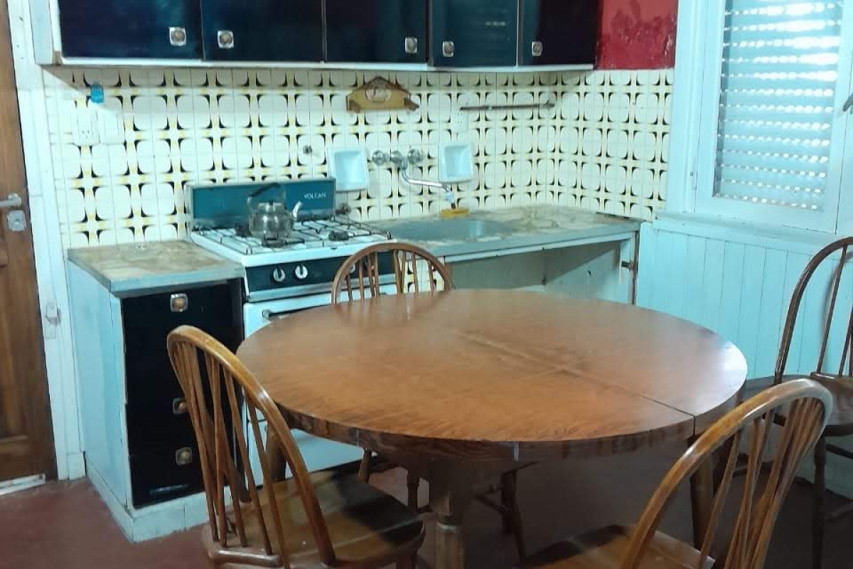 VILLA GESELL, Argentina, 1 Dormitorio Habitaciones, 4 Habitaciones Habitaciones,2 BathroomsBathrooms,Chalet,Venta Chalets,0,1572