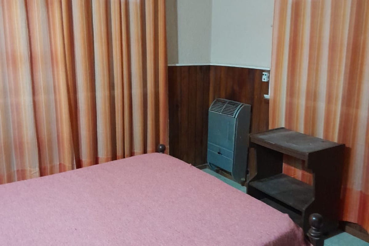 VILLA GESELL, Argentina, 1 Dormitorio Habitaciones, 4 Habitaciones Habitaciones,2 BathroomsBathrooms,Chalet,Venta Chalets,0,1572