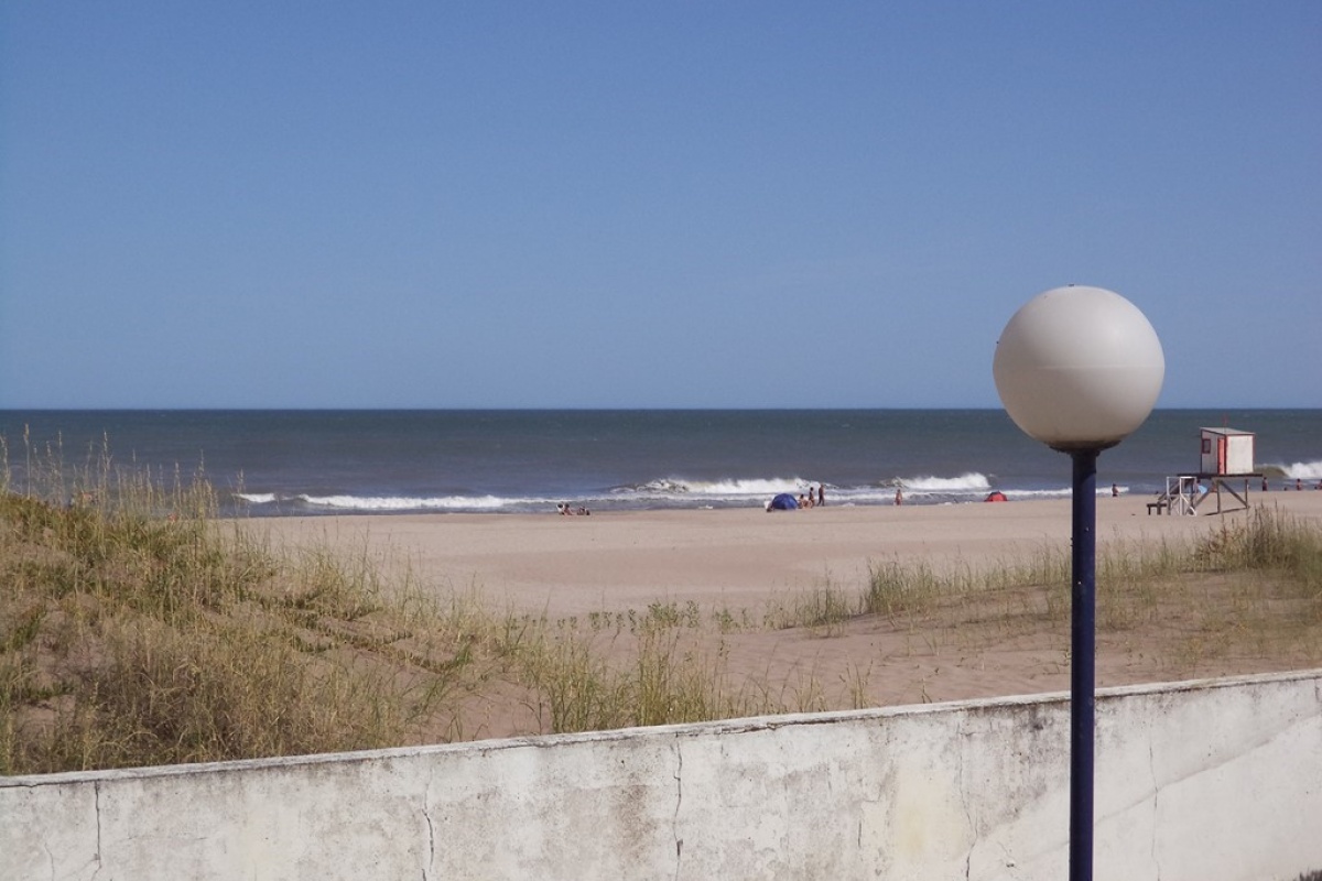 VILLA GESELL, Argentina, 2 Habitaciones Habitaciones, 3 Habitaciones Habitaciones,0,Duplex,Venta Duplex,0,1592