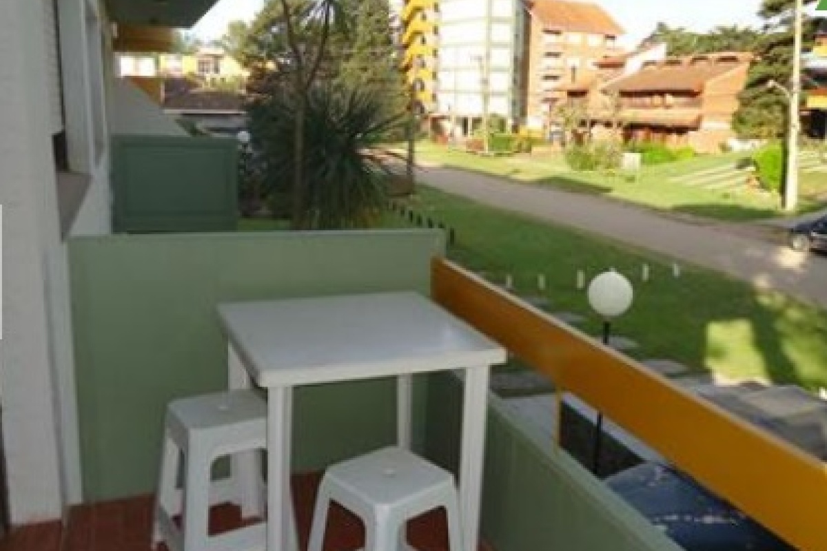 VILLA GESELL, Argentina, 1 Dormitorio Habitaciones, 1 Habitación Habitaciones,1 BañoBathrooms,Departamento,Venta Departamentos,0,1682