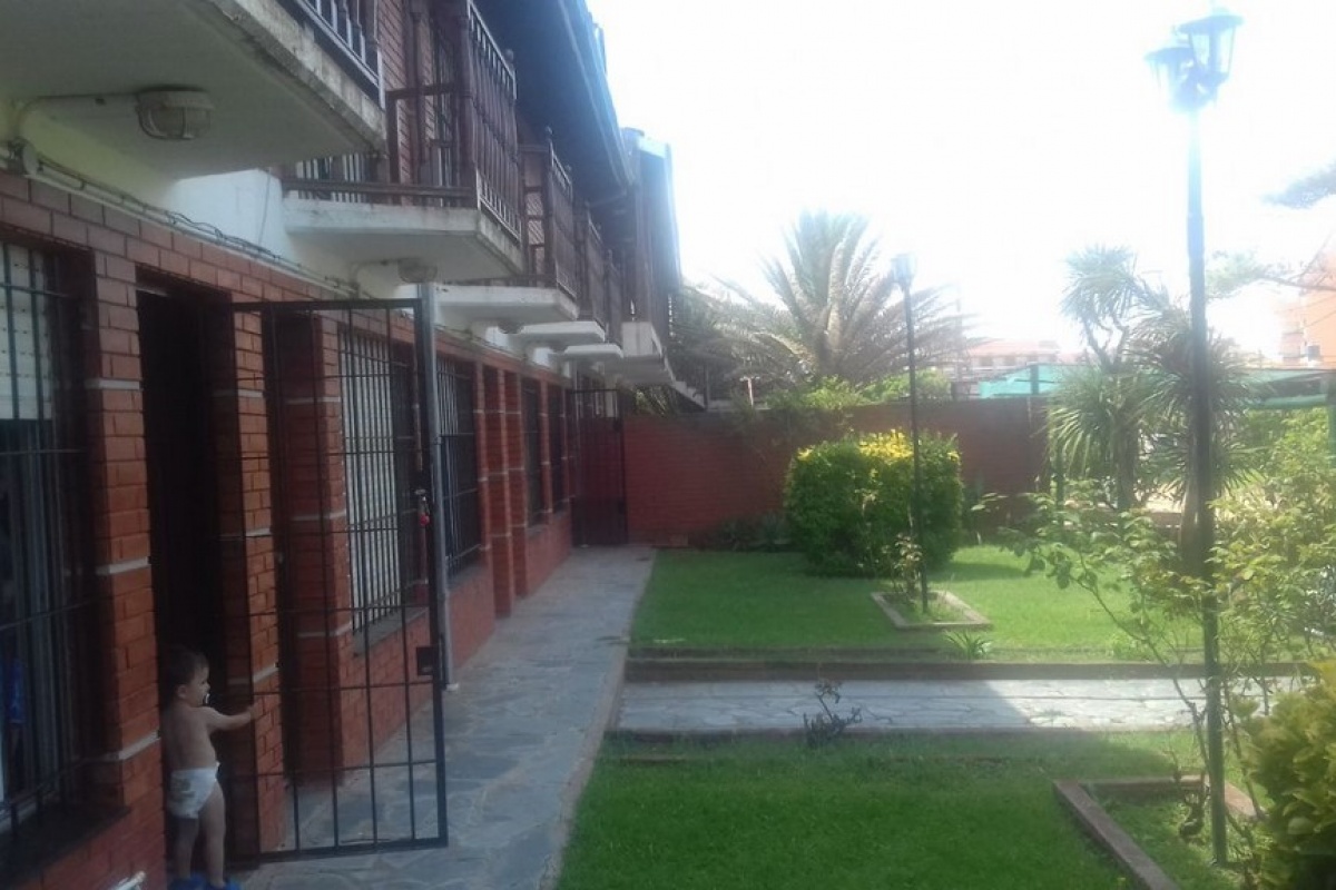 VILLA GESELL, Argentina, 2 Habitaciones Habitaciones, 2 Habitaciones Habitaciones,2 BathroomsBathrooms,Duplex,Alquiler Duplex,0,1686