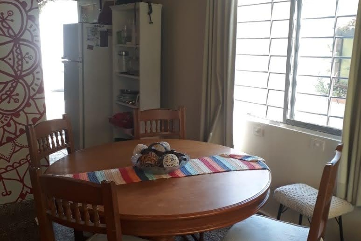 VILLA GESELL, Argentina, 1 Dormitorio Habitaciones, 4 Habitaciones Habitaciones,2 BathroomsBathrooms,Chalet,Alquiler,0,1718