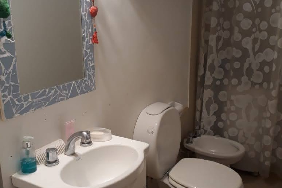 VILLA GESELL, Argentina, 1 Dormitorio Habitaciones, 4 Habitaciones Habitaciones,2 BathroomsBathrooms,Chalet,Alquiler,0,1718