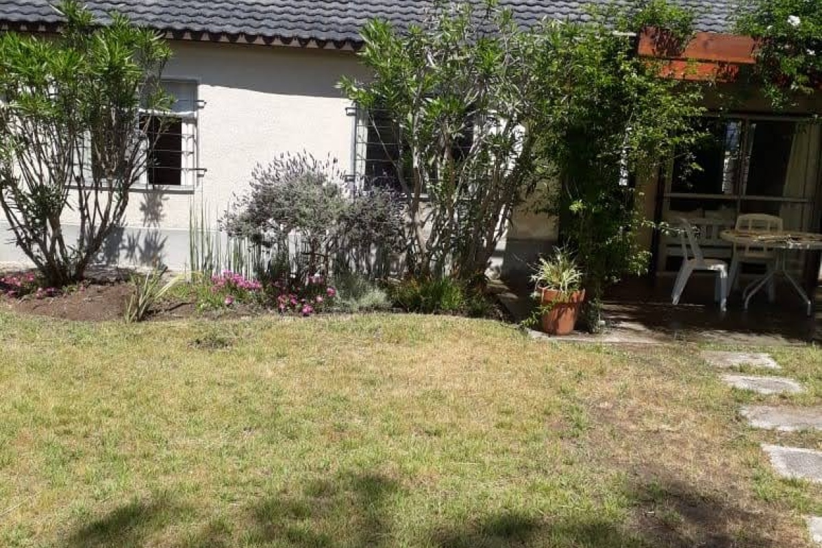 VILLA GESELL, Argentina, 1 Dormitorio Habitaciones, 4 Habitaciones Habitaciones,2 BathroomsBathrooms,Chalet,Alquiler,0,1718