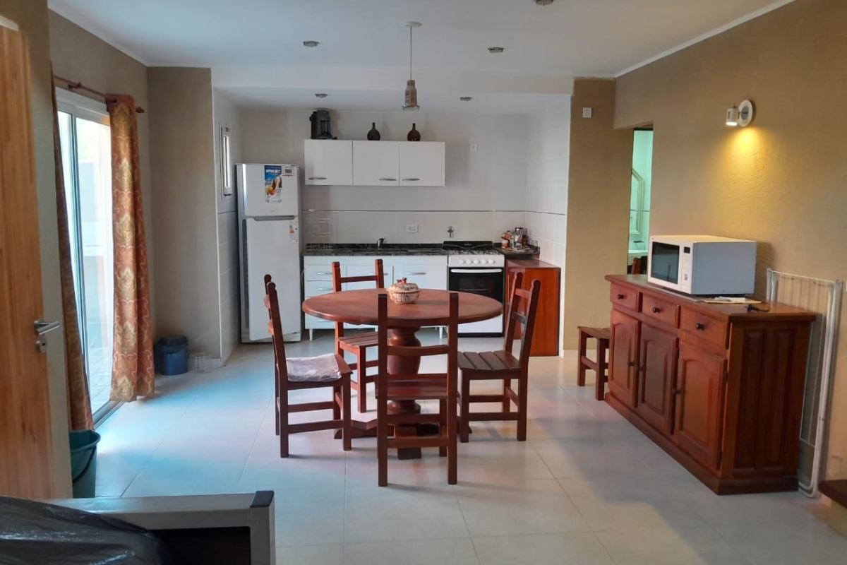 VILLA GESELL, Argentina, 2 Habitaciones Habitaciones, 2 Habitaciones Habitaciones,2 BathroomsBathrooms,Duplex,Alquiler Duplex,0,1741