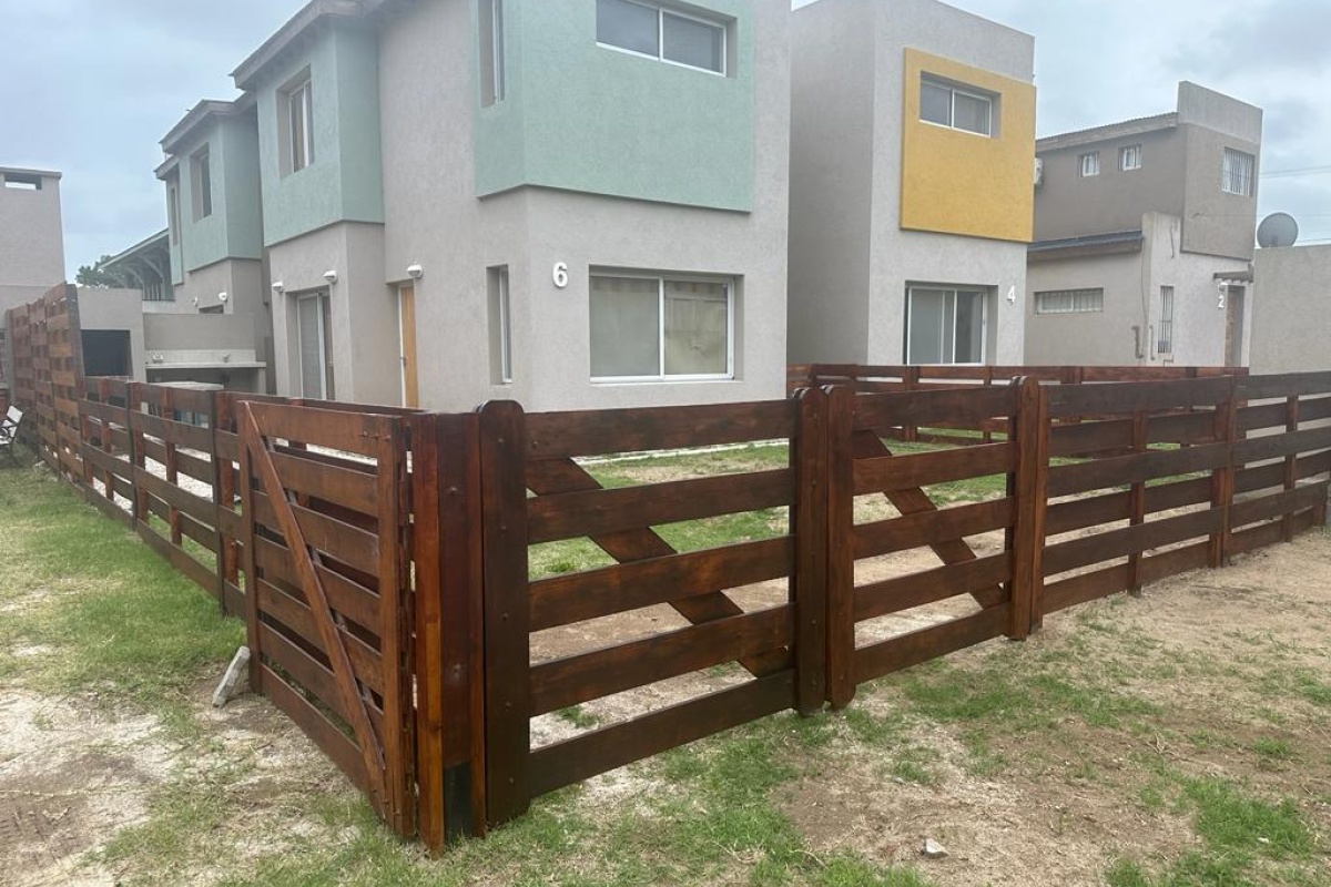 VILLA GESELL, Argentina, 2 Habitaciones Habitaciones, 2 Habitaciones Habitaciones,2 BathroomsBathrooms,Duplex,Alquiler Duplex,0,1741