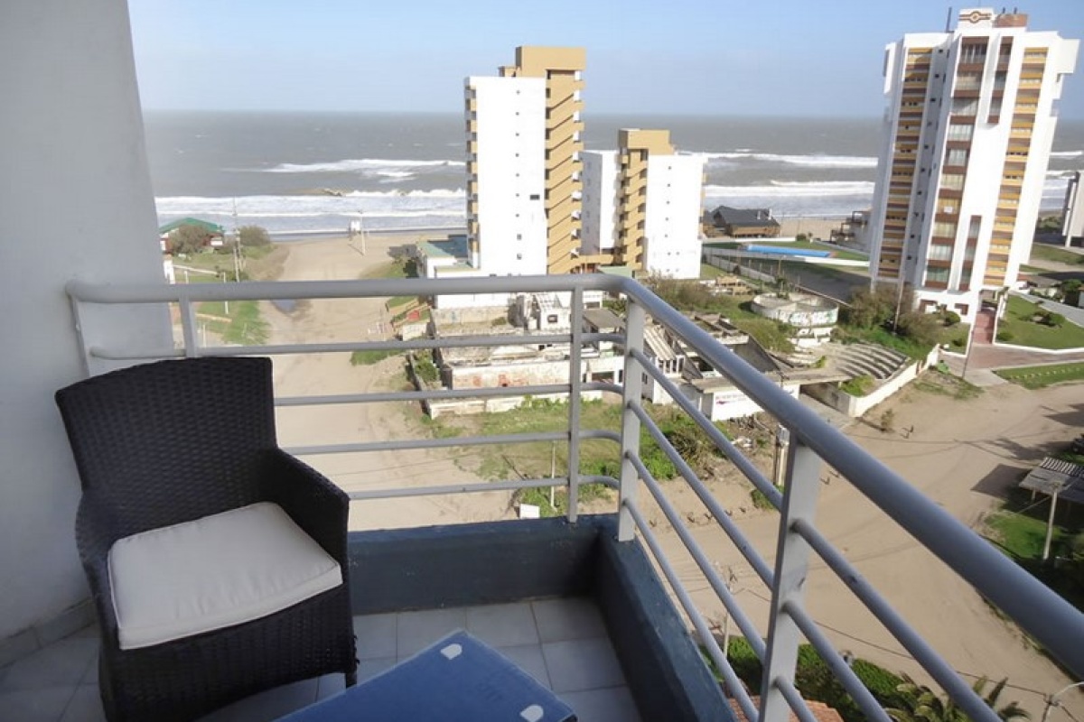 VILLA GESELL, Argentina, 1 Dormitorio Habitaciones, 2 Habitaciones Habitaciones,2 BathroomsBathrooms,Departamento,Venta Departamentos,1751