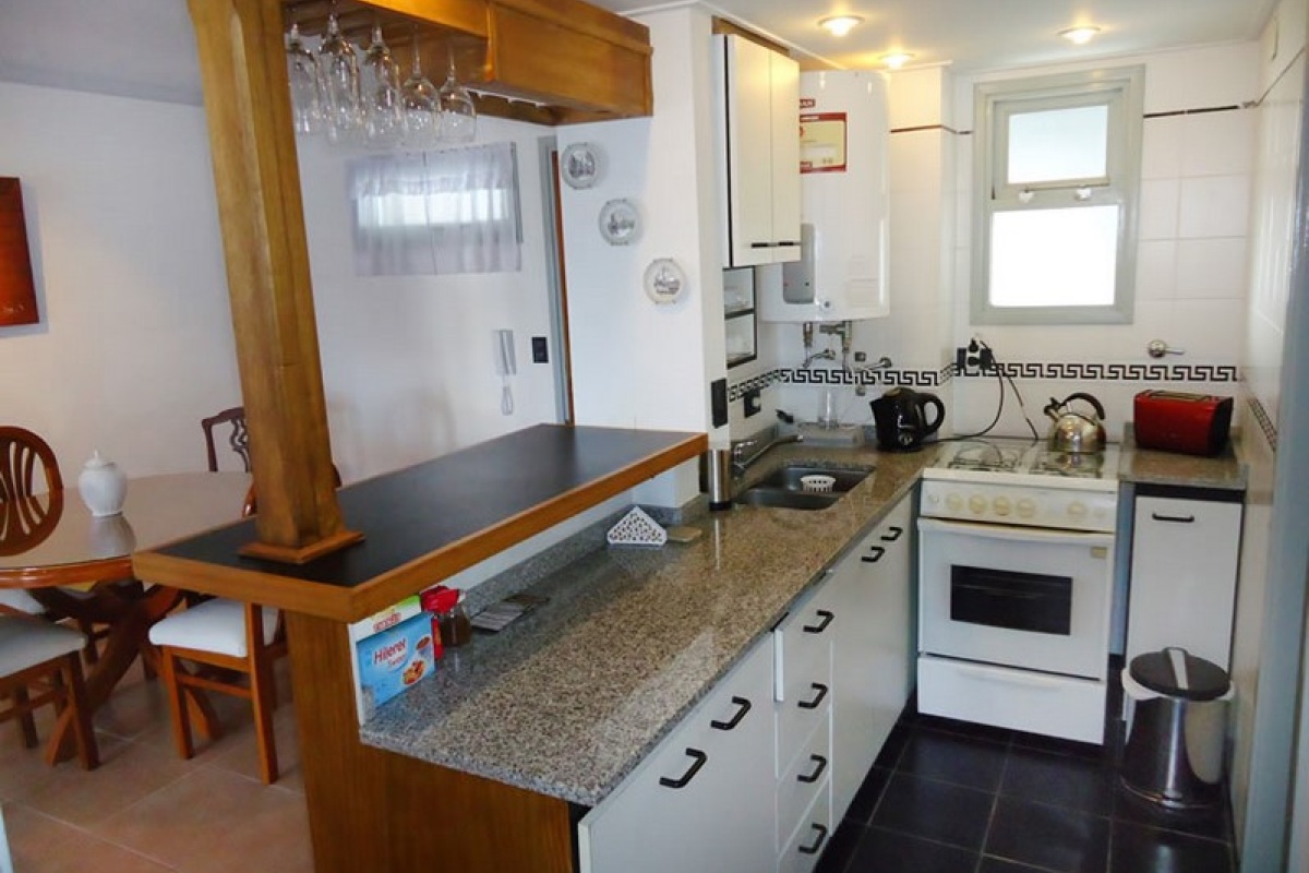 VILLA GESELL, Argentina, 1 Dormitorio Habitaciones, 2 Habitaciones Habitaciones,2 BathroomsBathrooms,Departamento,Venta Departamentos,1751