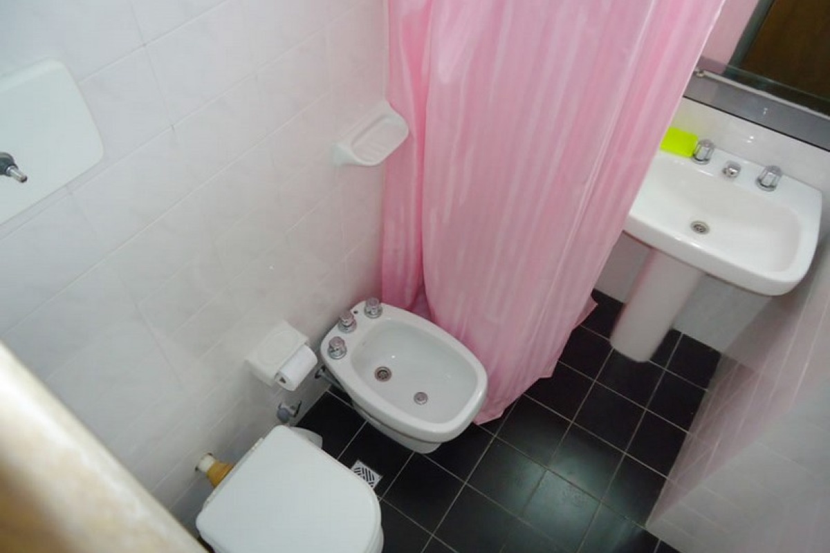 VILLA GESELL, Argentina, 1 Dormitorio Habitaciones, 2 Habitaciones Habitaciones,2 BathroomsBathrooms,Departamento,Venta Departamentos,1751