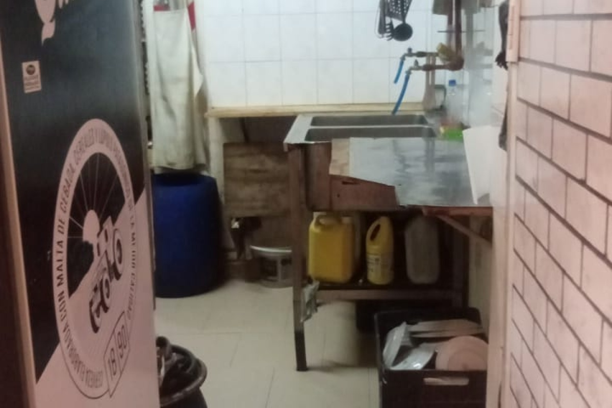 VILLA GESELL, Argentina, 1 Dormitorio Habitaciones, ,1 BañoBathrooms,Local,Venta,1763