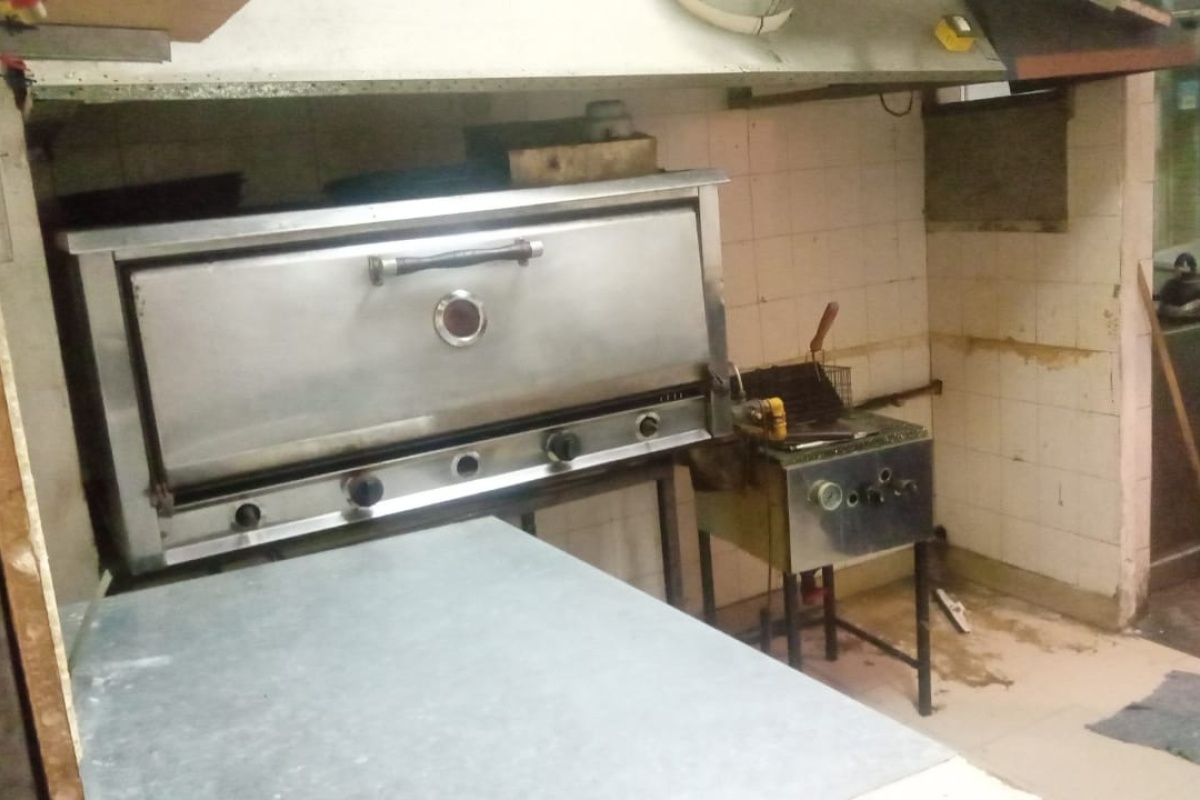 VILLA GESELL, Argentina, 1 Dormitorio Habitaciones, ,1 BañoBathrooms,Local,Venta,1763