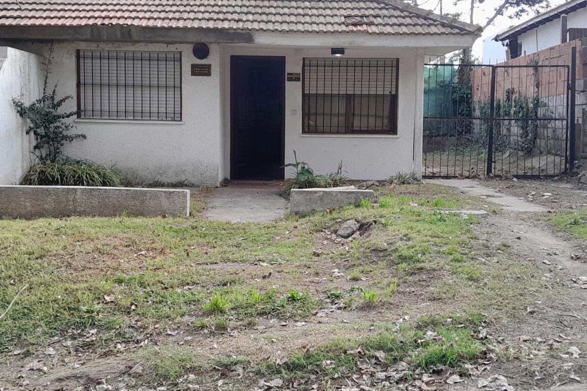 VILLA GESELL, Argentina, 2 Habitaciones Habitaciones, 2 Habitaciones Habitaciones,2 BathroomsBathrooms,Casa,Alquiler Casas,0,1775