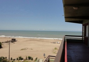 VILLA GESELL, Argentina, 1 Dormitorio Habitaciones, 1 Habitación Habitaciones,1 BañoBathrooms,Departamento,Alquiler Departamentos,0,1785